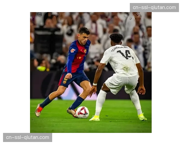 国家德比落幕:皇马3-2险胜巴萨,积分榜领先优势扩大至8分 国家德比落幕:皇马3-2险胜巴萨,积分榜领先优势扩大至8分